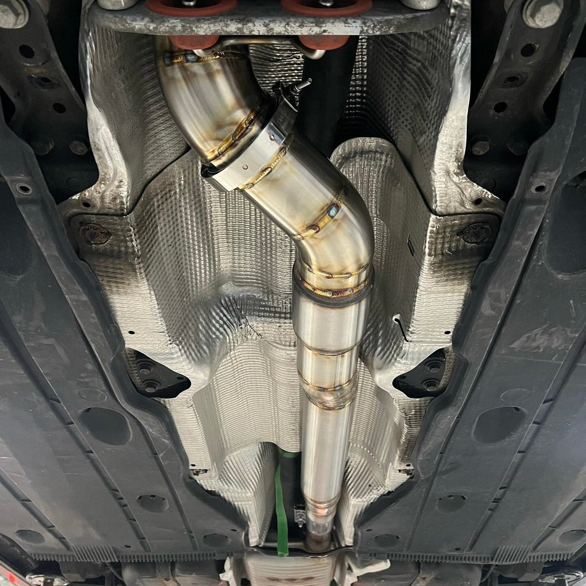 GAS 3.5" 90MM MQB Downpipe