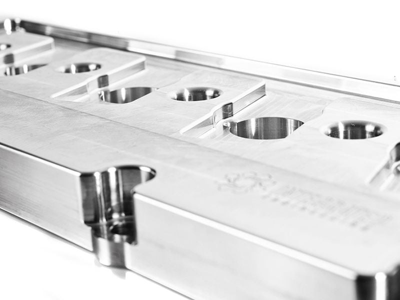 2.5L 5CYL Billet Valve Cover | Integrated Engineering