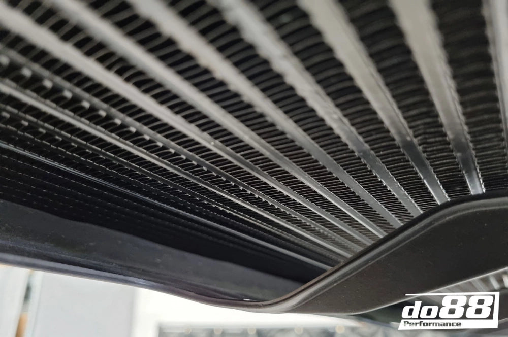 Performance Oil Cooler for BMW S55 (M2/M3/M4)