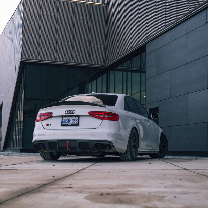 B8.5 Carbon Fiber Rear Vertical LED Diffuser V4 | Audi B8.5 A4 S-Line, S4 | Canadian Auto Performance