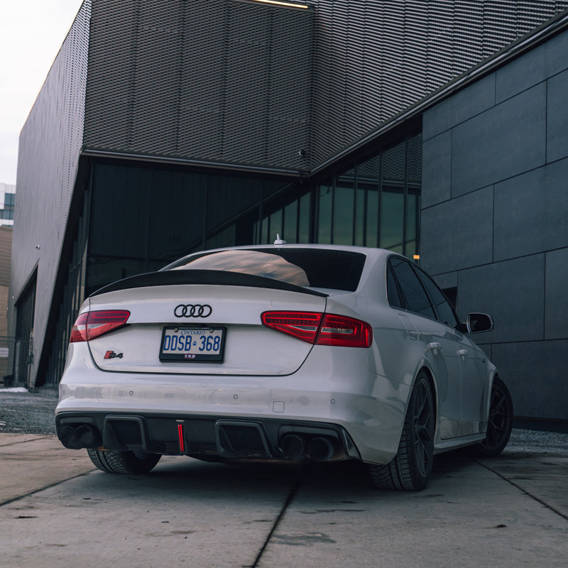 B8.5 Carbon Fiber Rear Vertical LED Diffuser V4 | Audi B8.5 A4 S-Line, S4 | Canadian Auto Performance