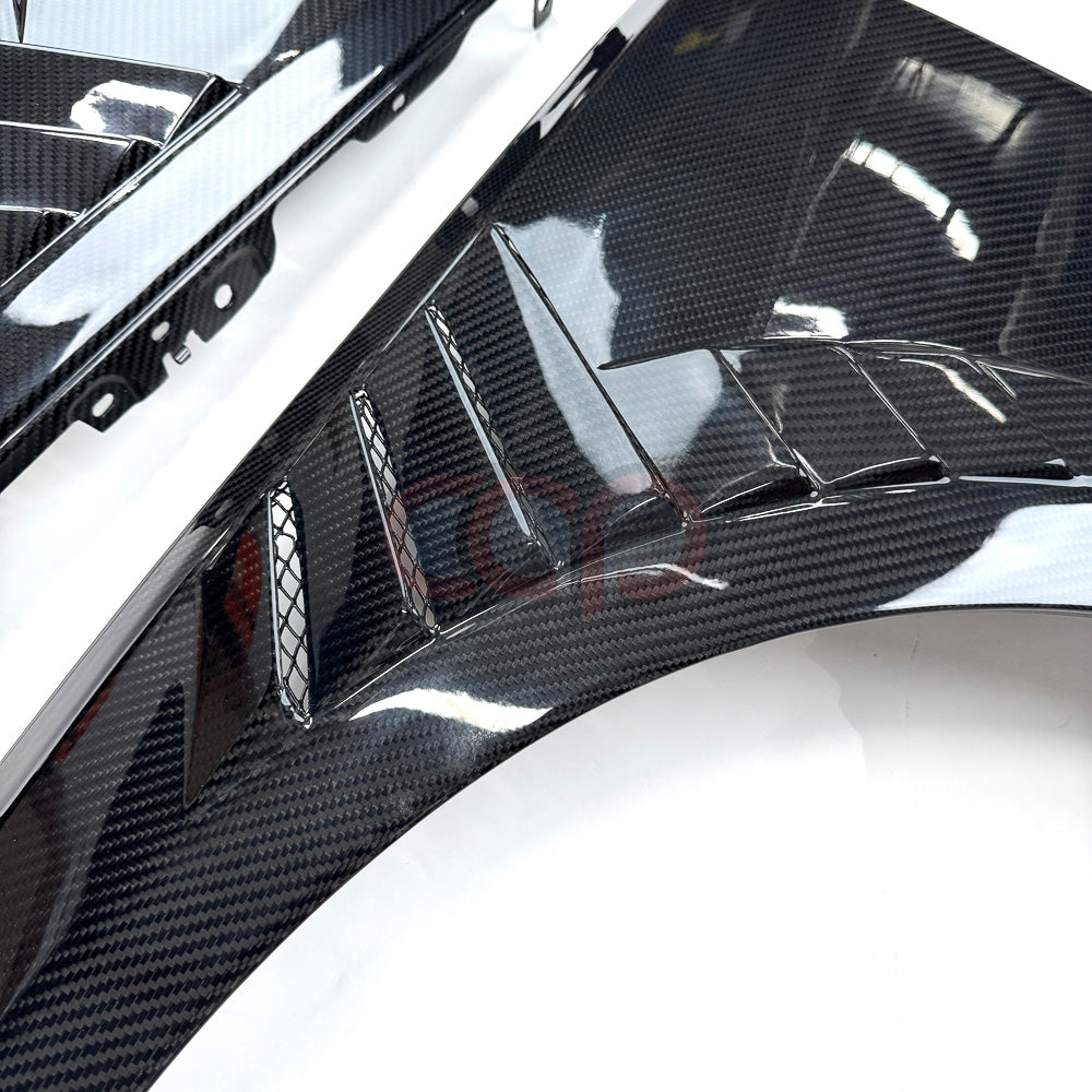 B9.5 Dry Carbon Fiber Fenders Pair | Audi B9.5 A4, S4 | Canadian Auto Performance