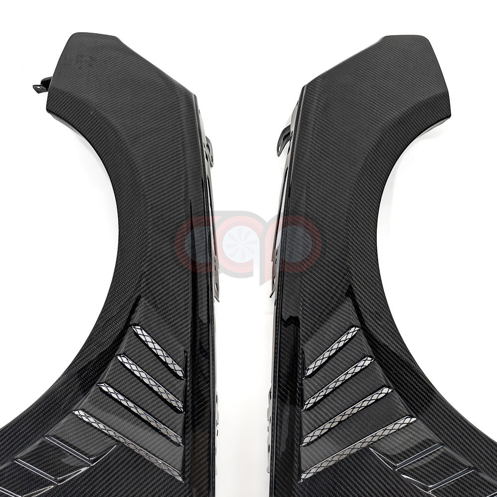 B9.5 Dry Carbon Fiber Fenders Pair | Audi B9.5 A4, S4 | Canadian Auto Performance