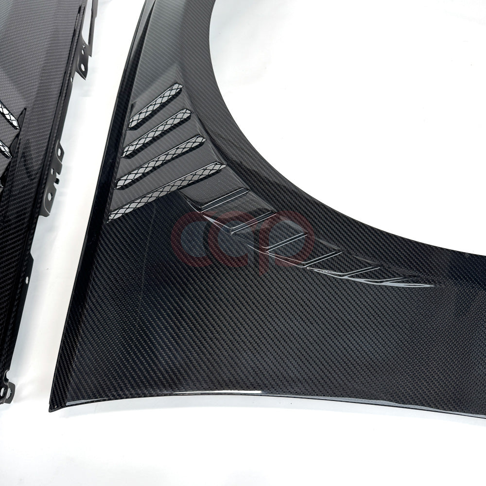 B9.5 Dry Carbon Fiber Fenders Pair | Audi B9.5 A4, S4 | Canadian Auto Performance