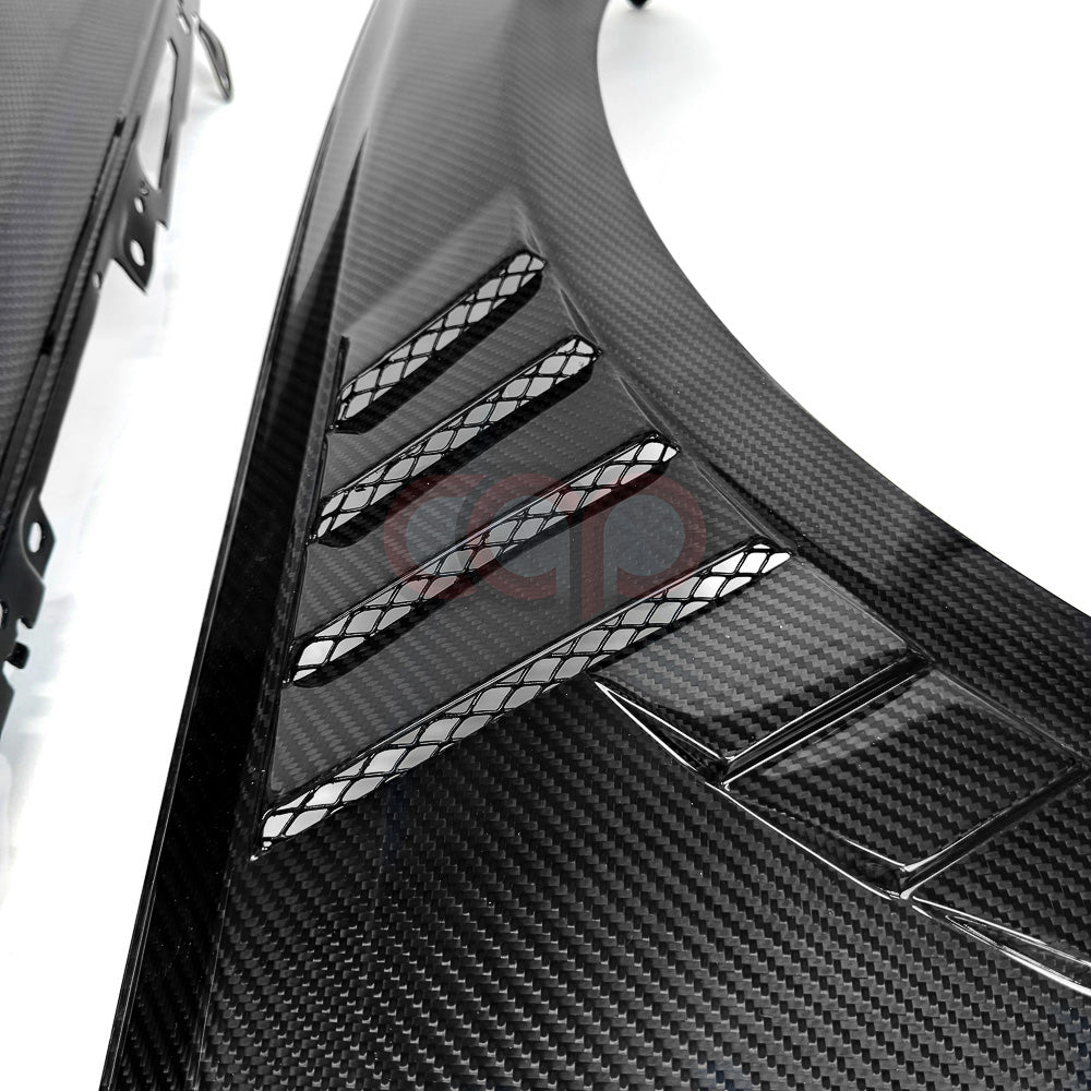 B9.5 Dry Carbon Fiber Fenders Pair | Audi B9.5 A4, S4 | Canadian Auto Performance