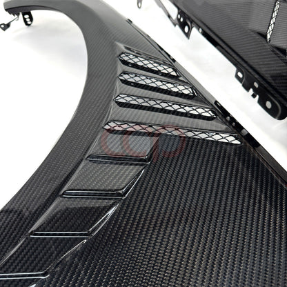 B9.5 Dry Carbon Fiber Fenders Pair | Audi B9.5 A4, S4 | Canadian Auto Performance