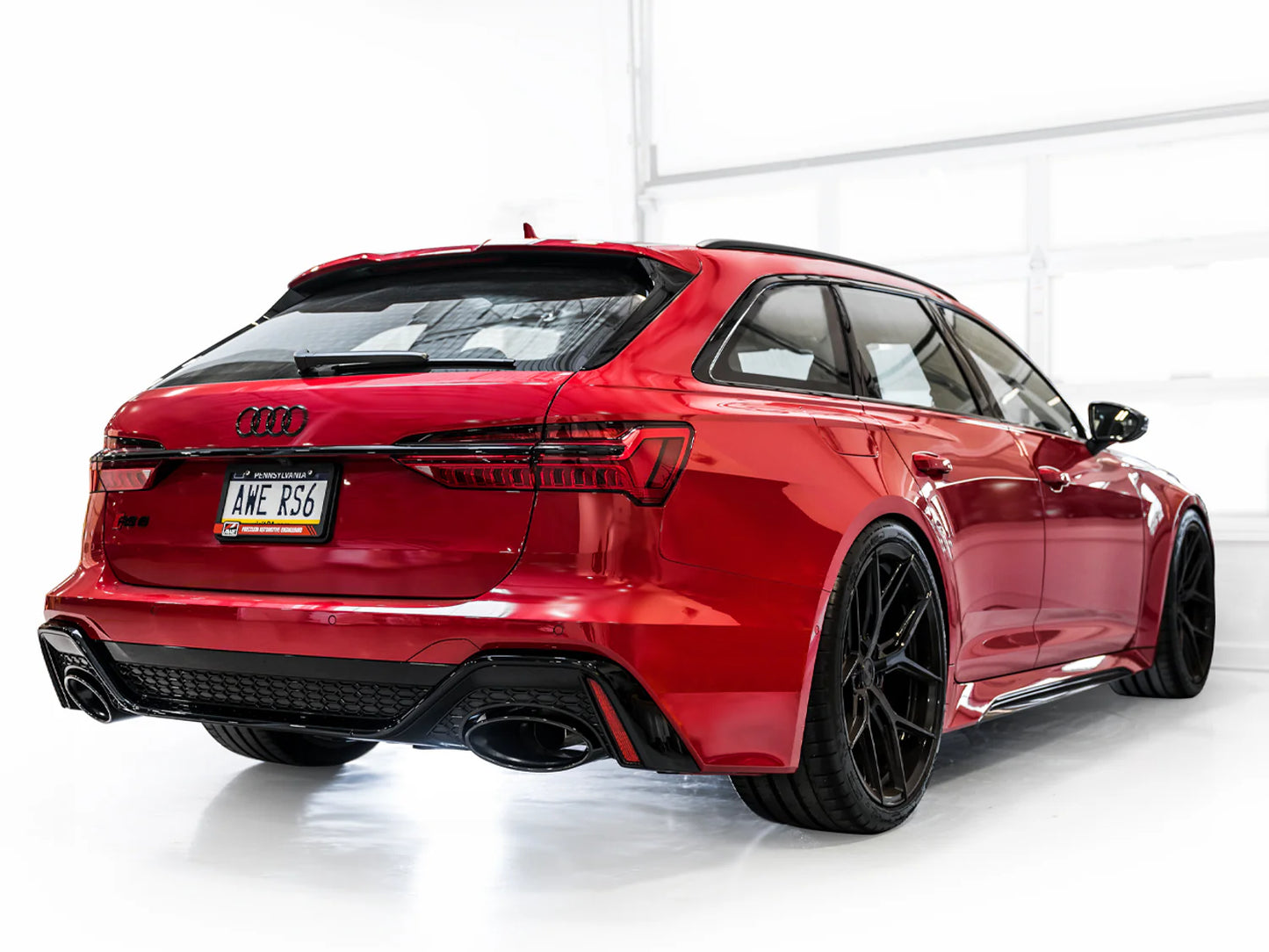 AWE Switchpath Exhaust for Audi C8 RS6 Avant & RS7
