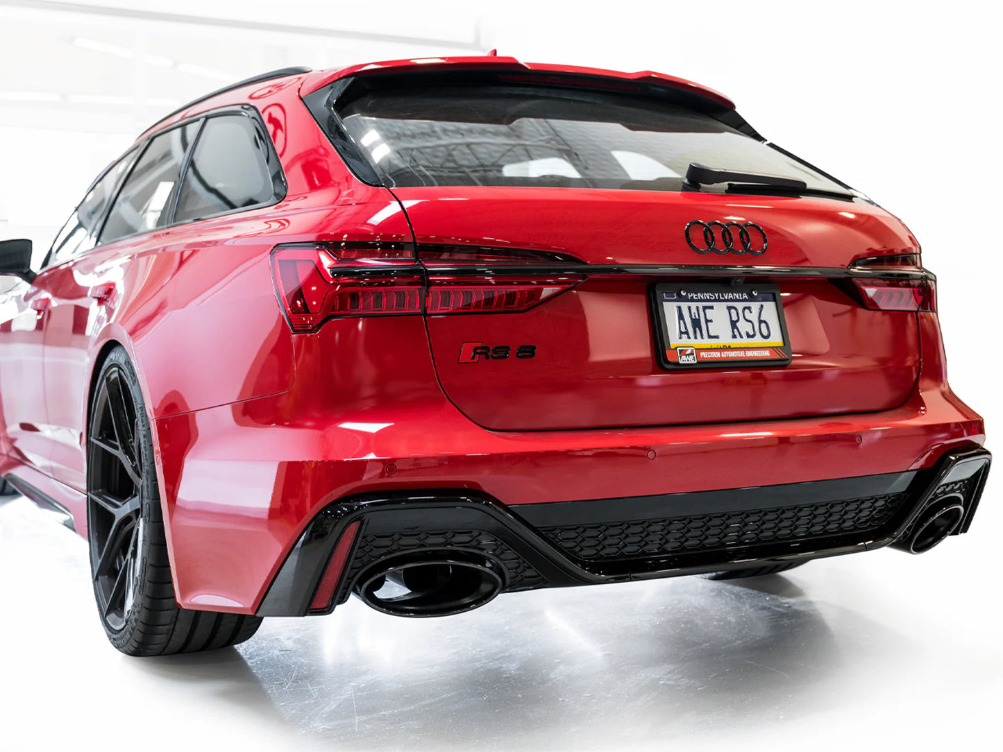AWE Switchpath Exhaust for Audi C8 RS6 Avant & RS7