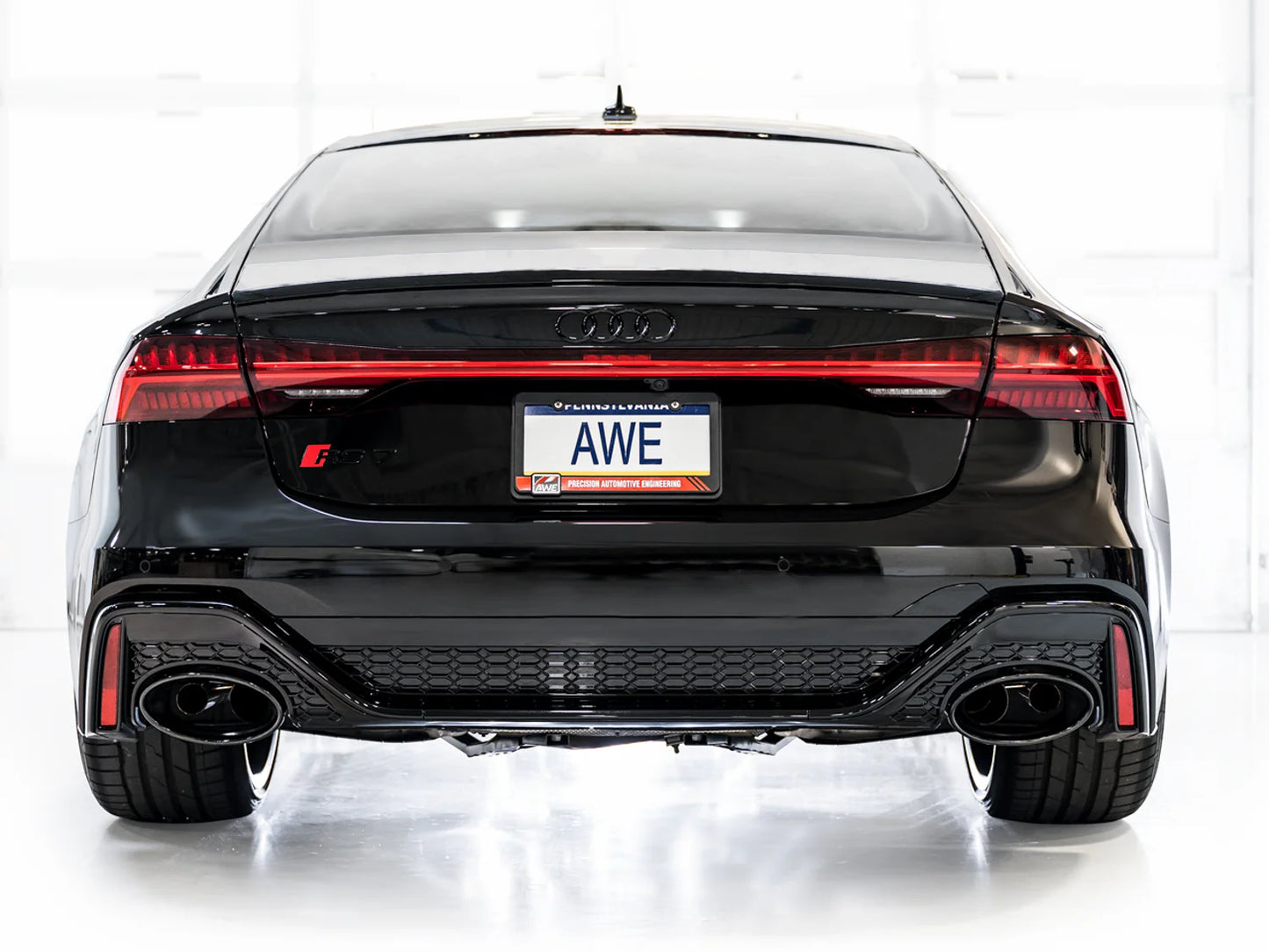 AWE Switchpath Exhaust for Audi C8 RS6 Avant & RS7