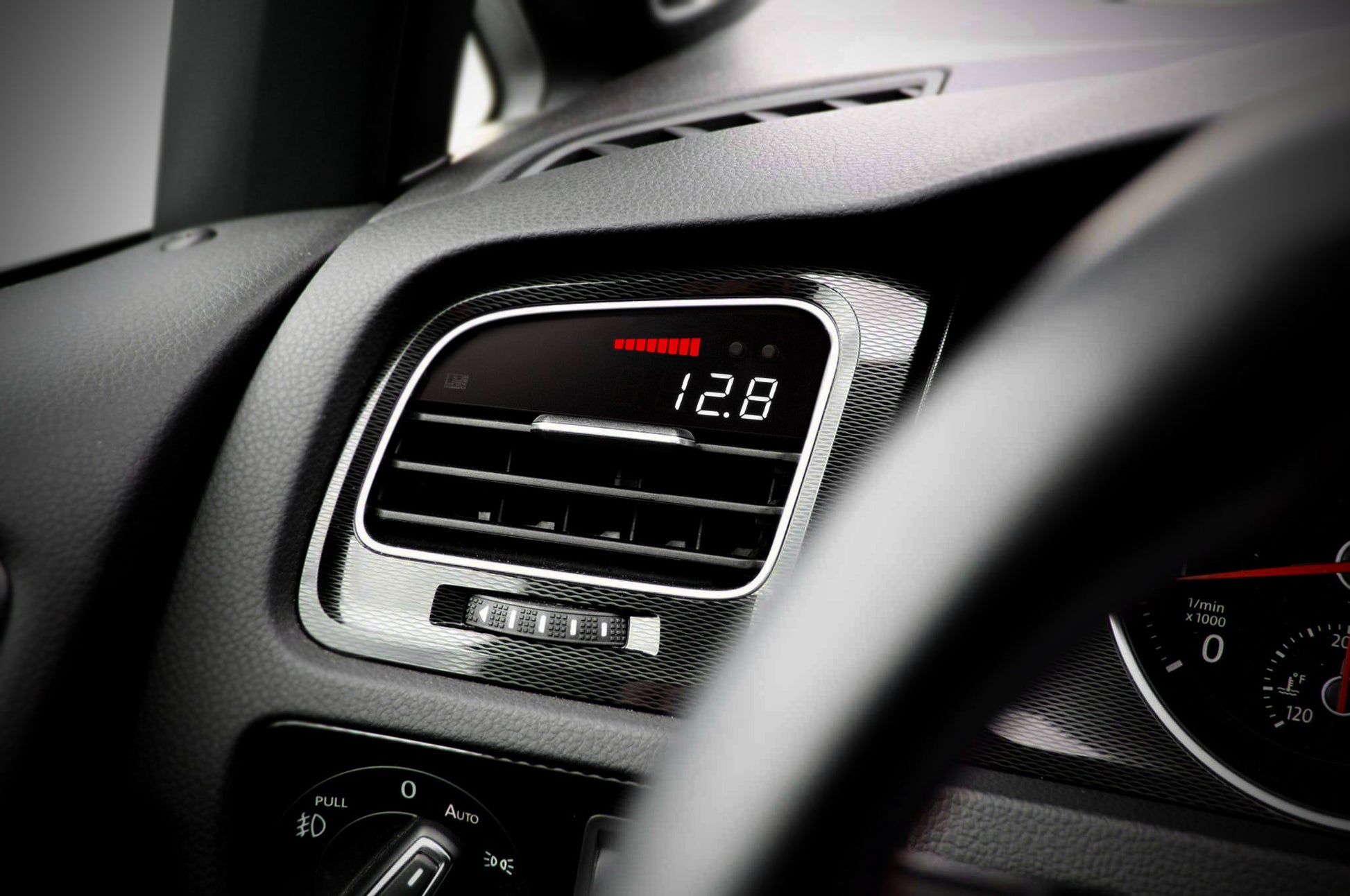 P3 Gauge - VW Golf / GTI MK7