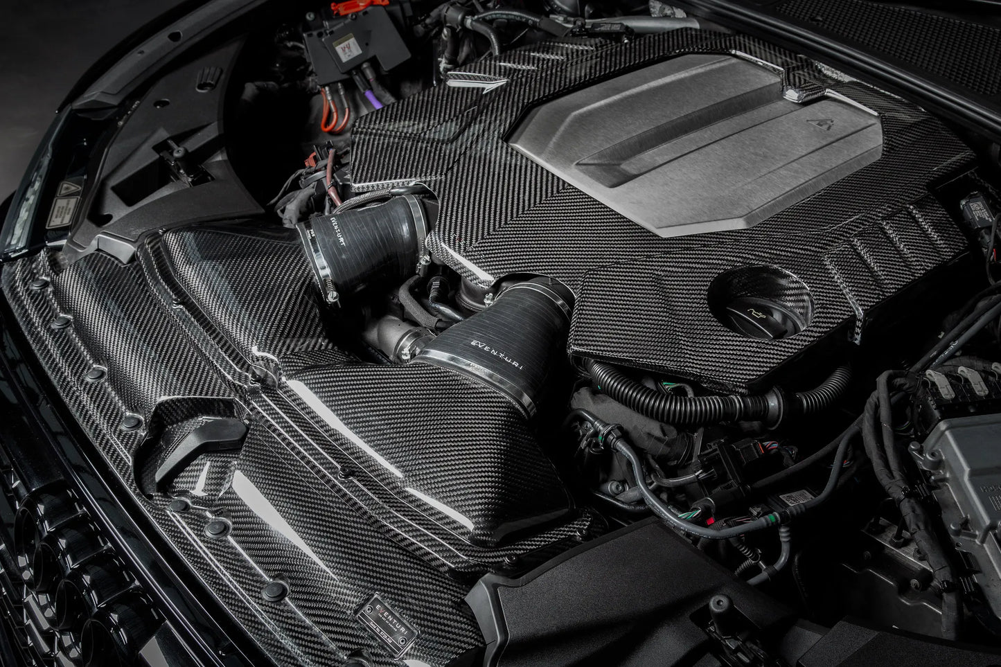 Eventuri Carbon Intake System for Audi C8 RS6/RS7