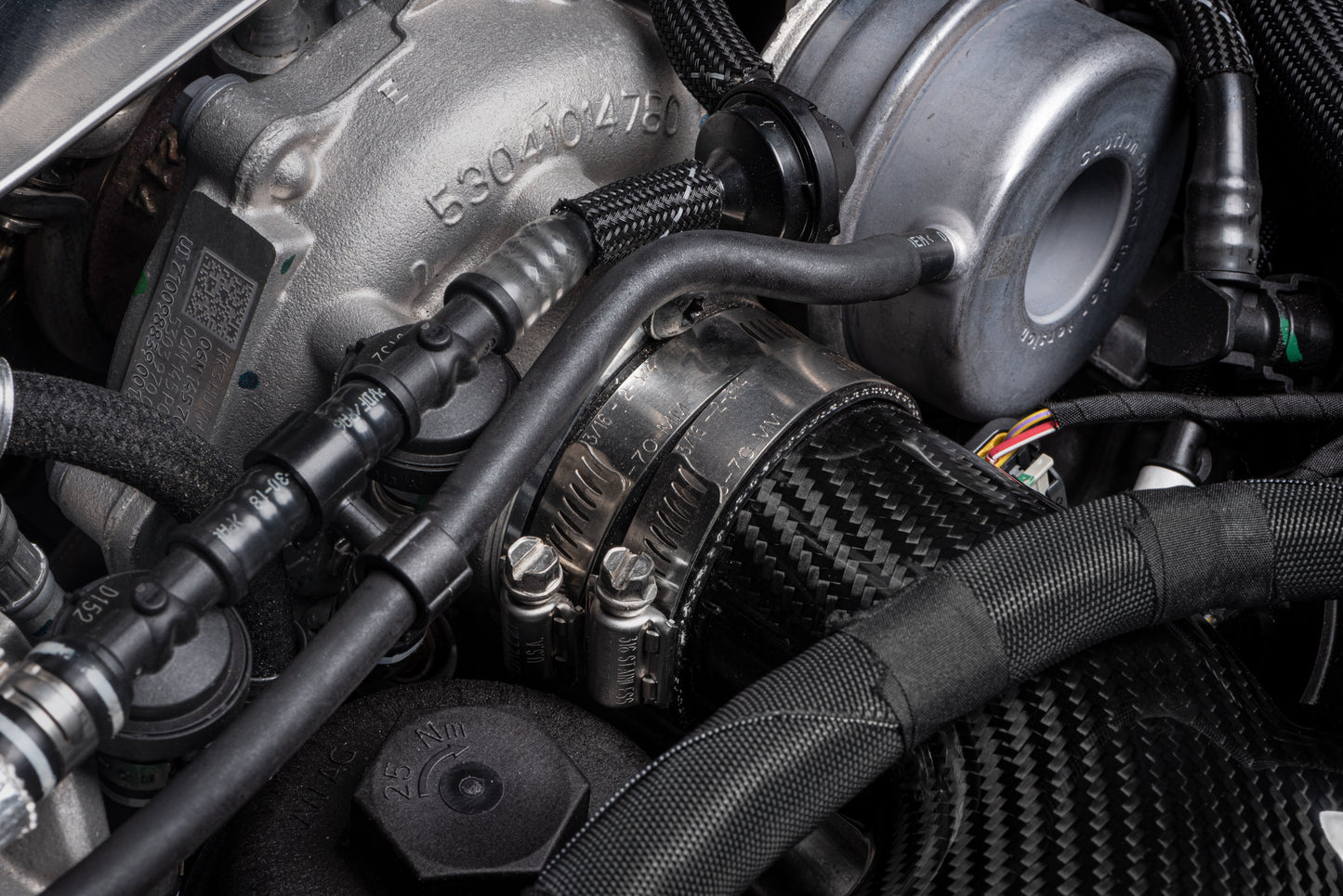 Carbon Fiber Intake System for Audi B9 RS5