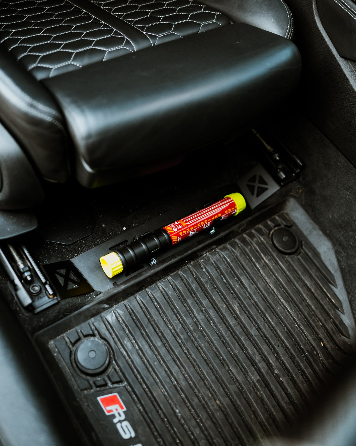 Fire Extinguisher Kit 50 Second | Audi - C7 | TGK Motorsport
